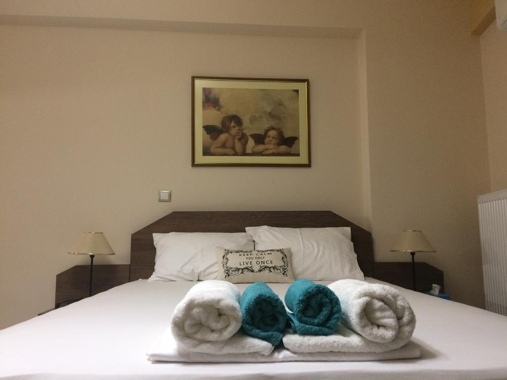 Super 36sqm Junior Suite in luxurious picturesque area Pireu Exterior foto